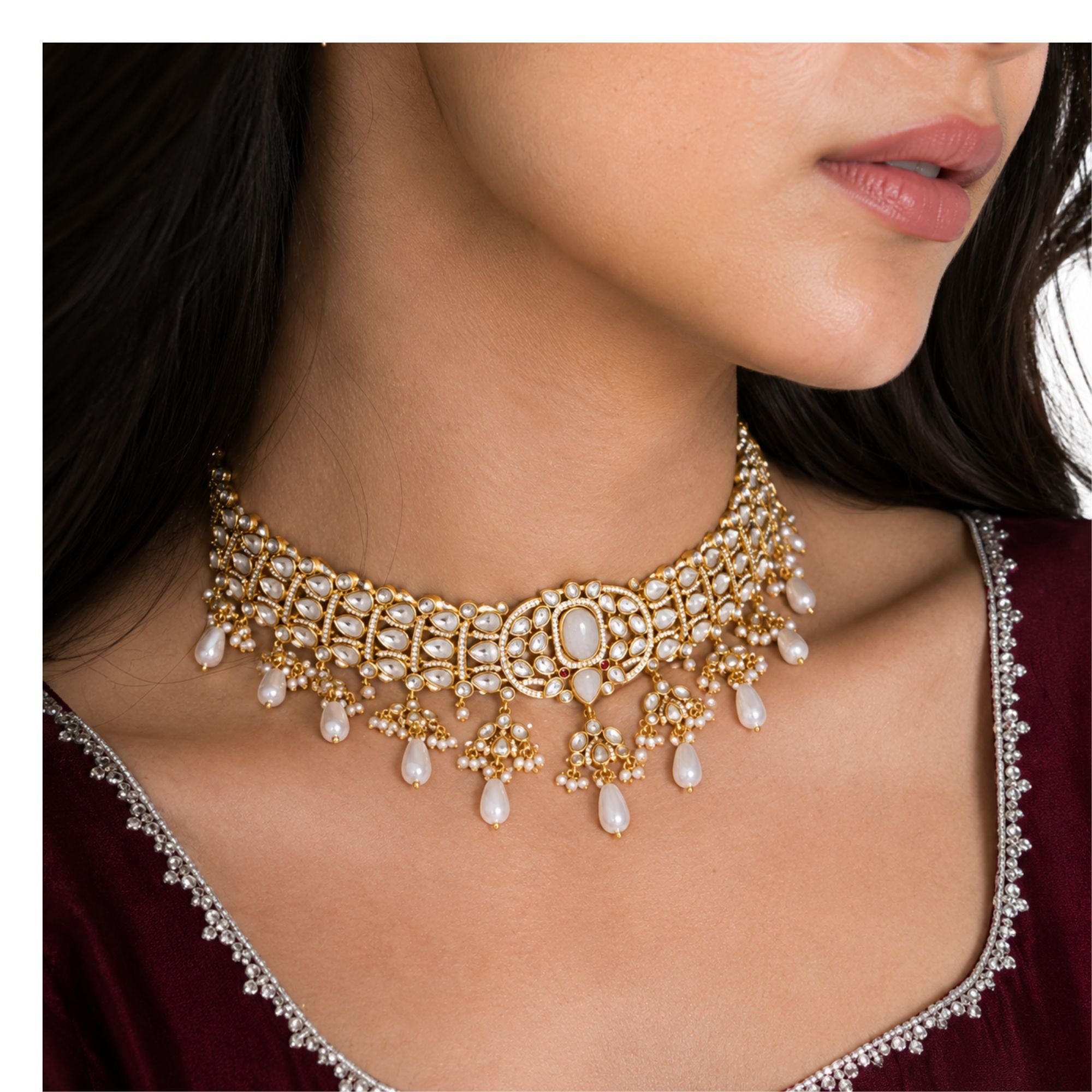 Ishaani White Matt Choker Set