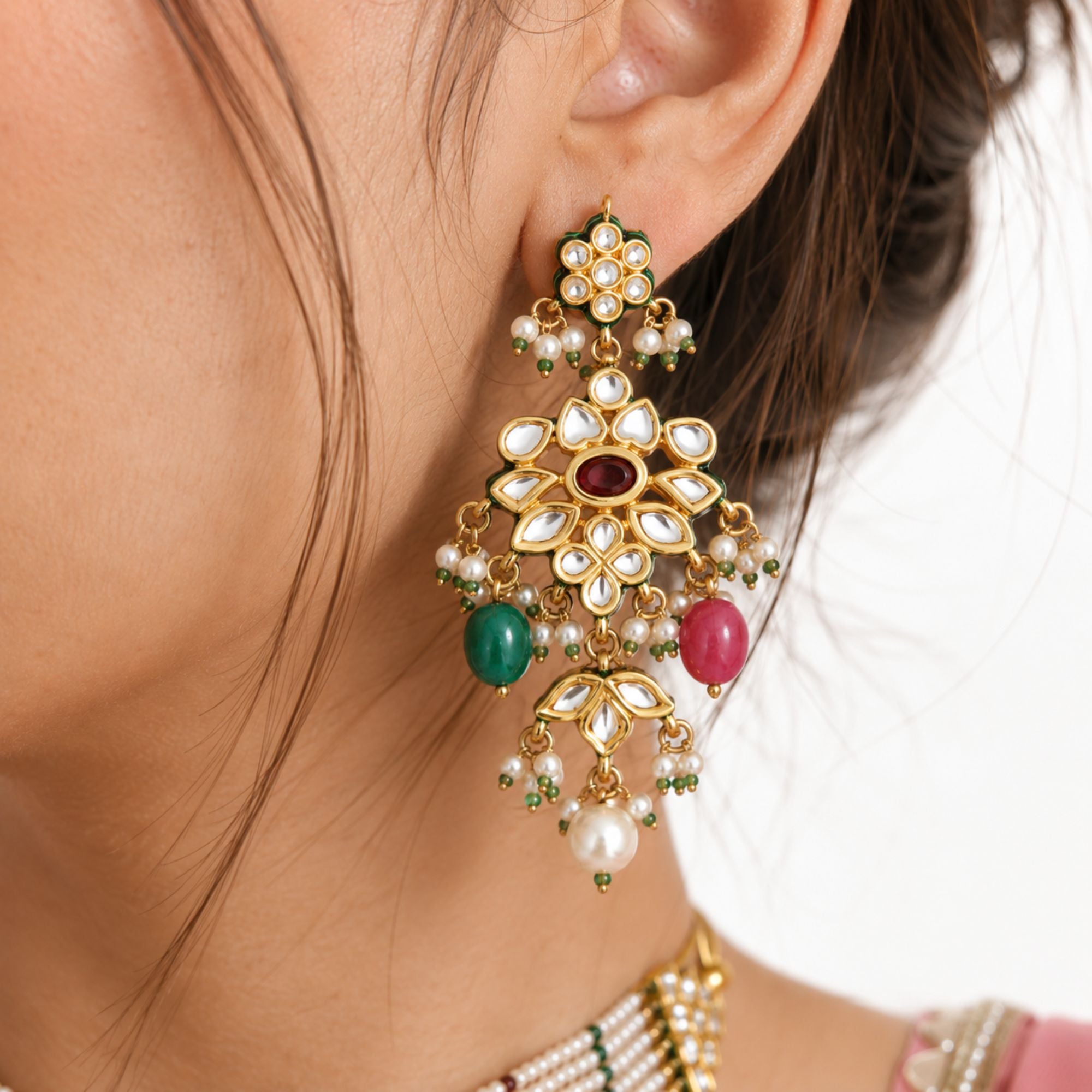 Rajeshwari Maharani Kundan Choker Set