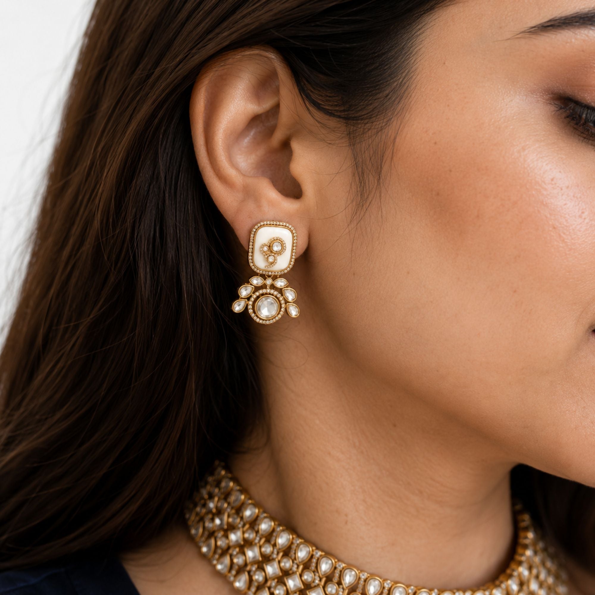 Safaid White Kundan Choker Set