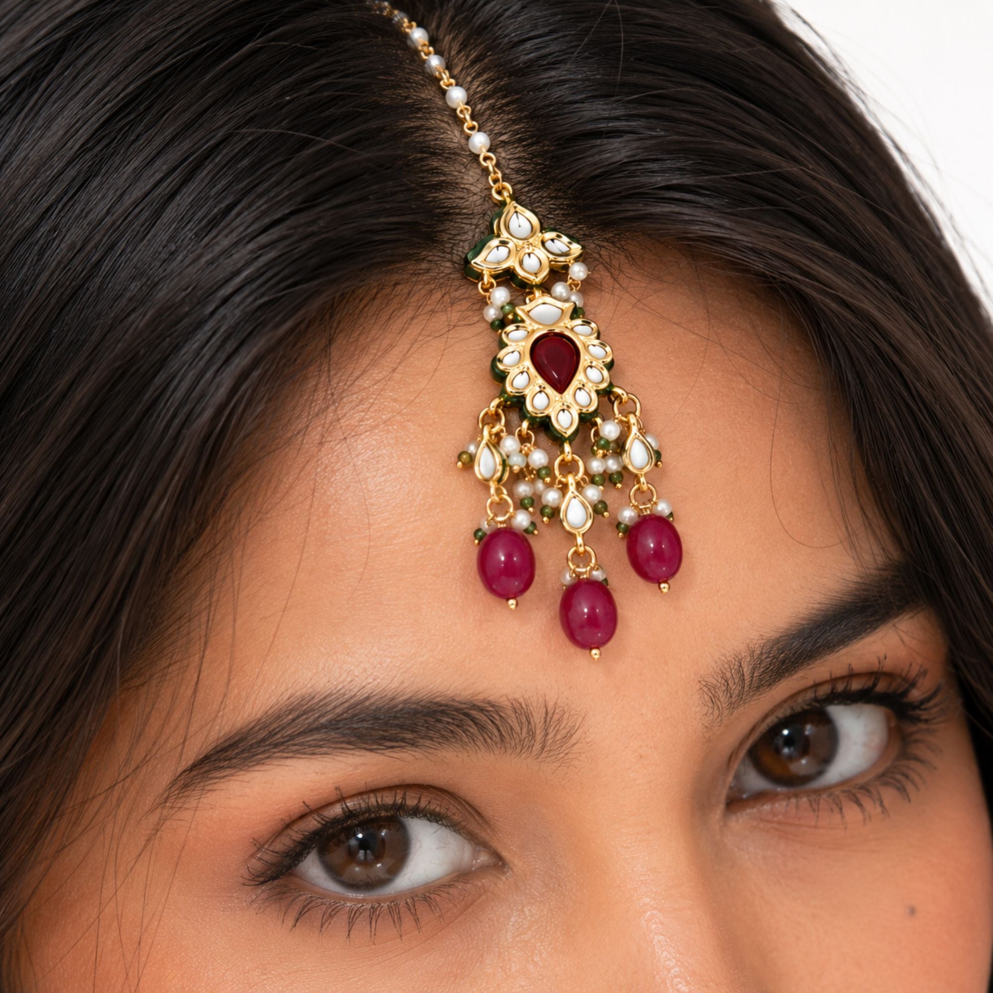 Roshni Meenakari Kundan Tikka Set