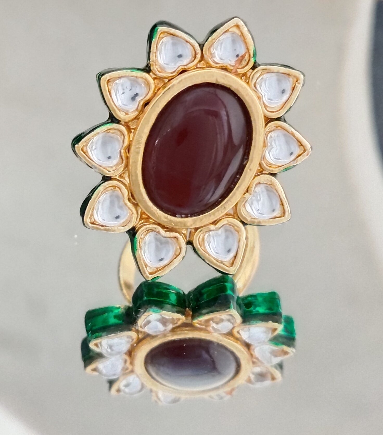 Vintage Kundan Ring with Handcrafted Detailing Roz Jewellers