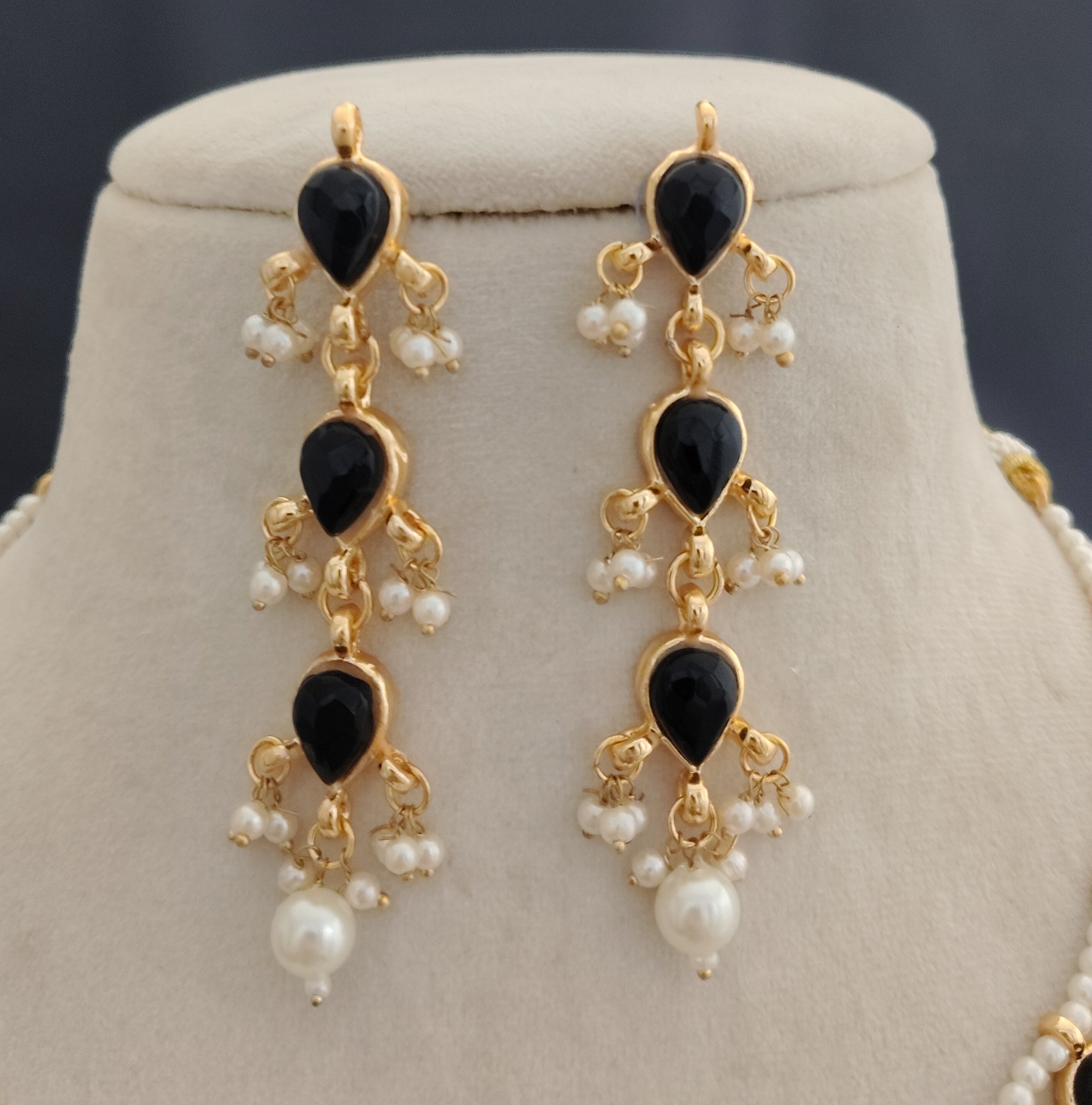 Kundan wedding necklace for women gold plated pearls black stones Mother Jewelry