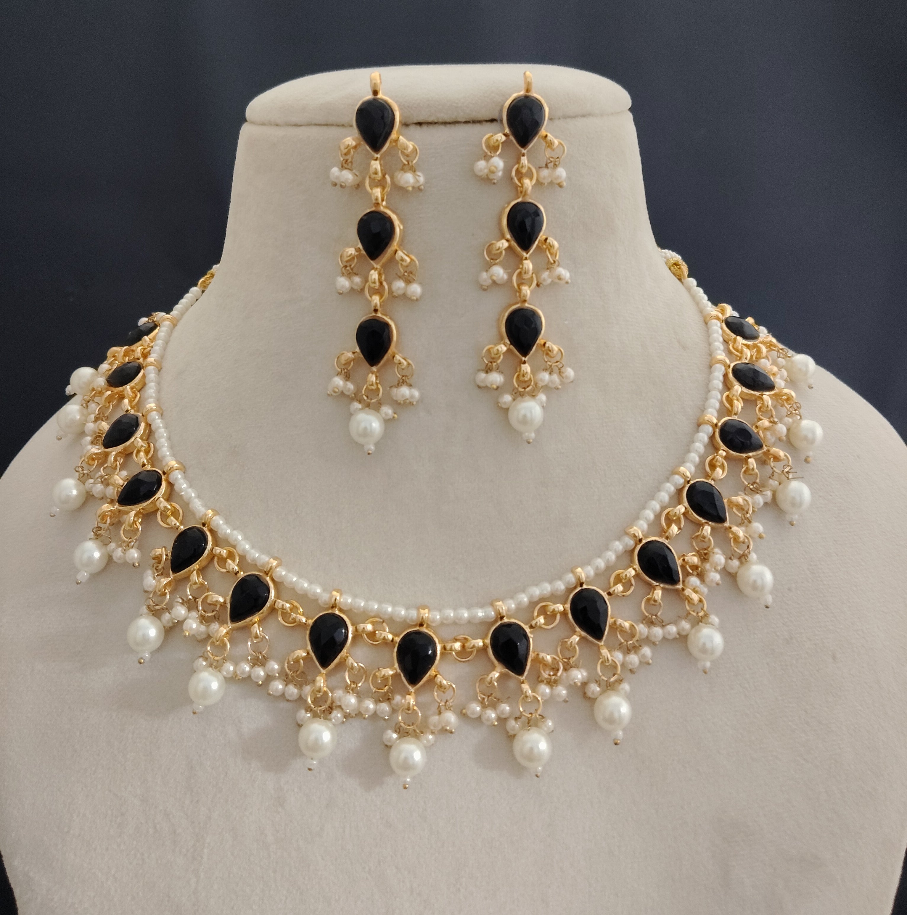 Kundan wedding necklace for women gold plated pearls black stones Mother Jewelry