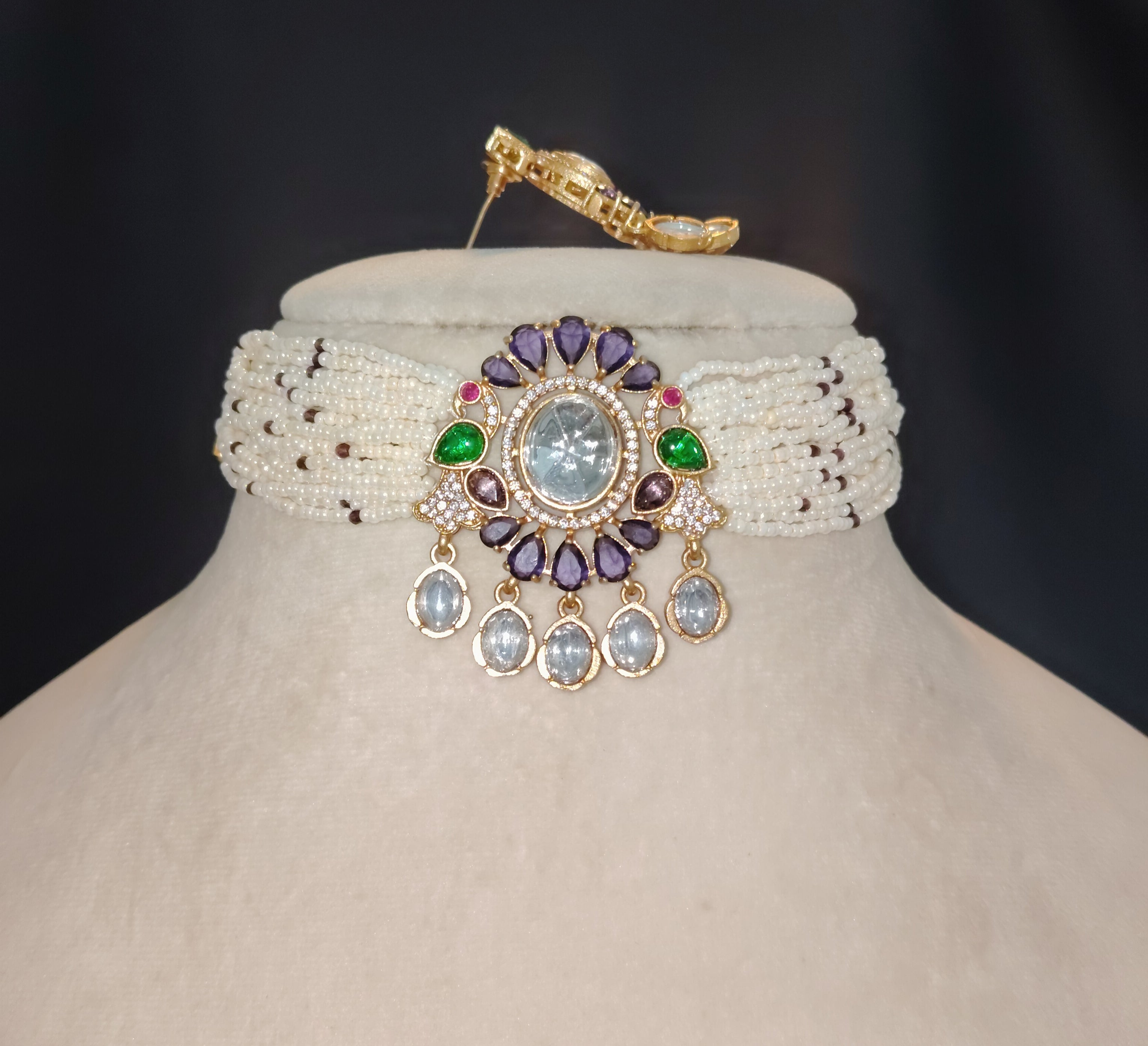 Huda Mughal Amethyst Kundan Pearl Choker Necklace Set Roz Jewellers.