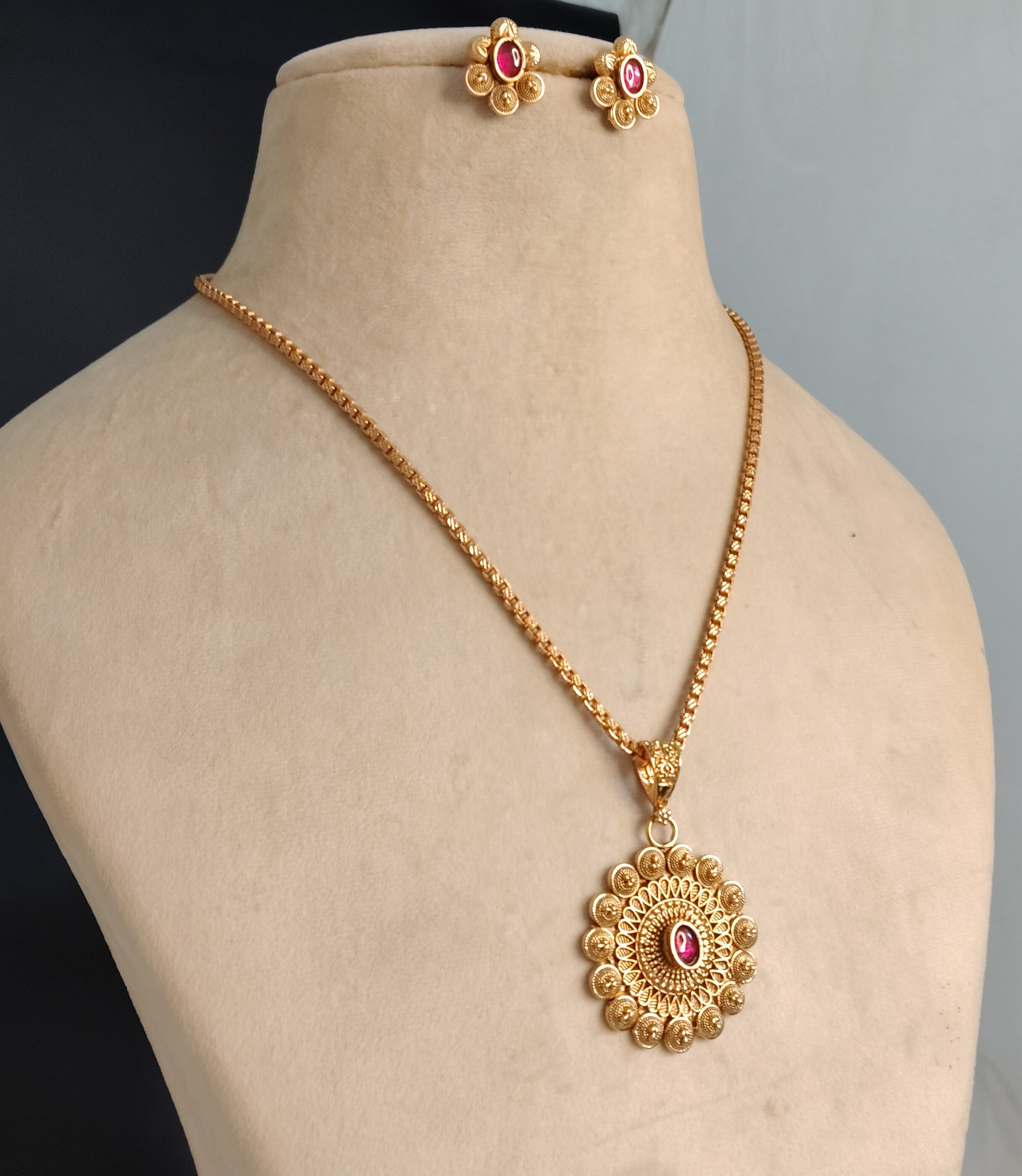 Bushra Indian Pakistani Polki Bridal Jewelry Set Wedding Necklace Earrings for Women Gold Plated