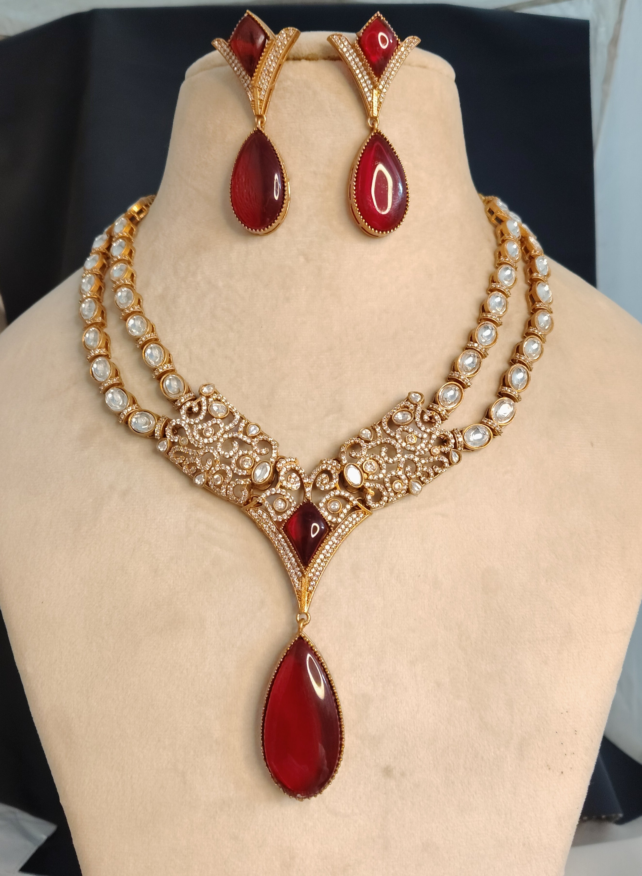 Ayra Pakistani Design Ruby Red Kundan Necklace with Teardrop Roz Jewellers.