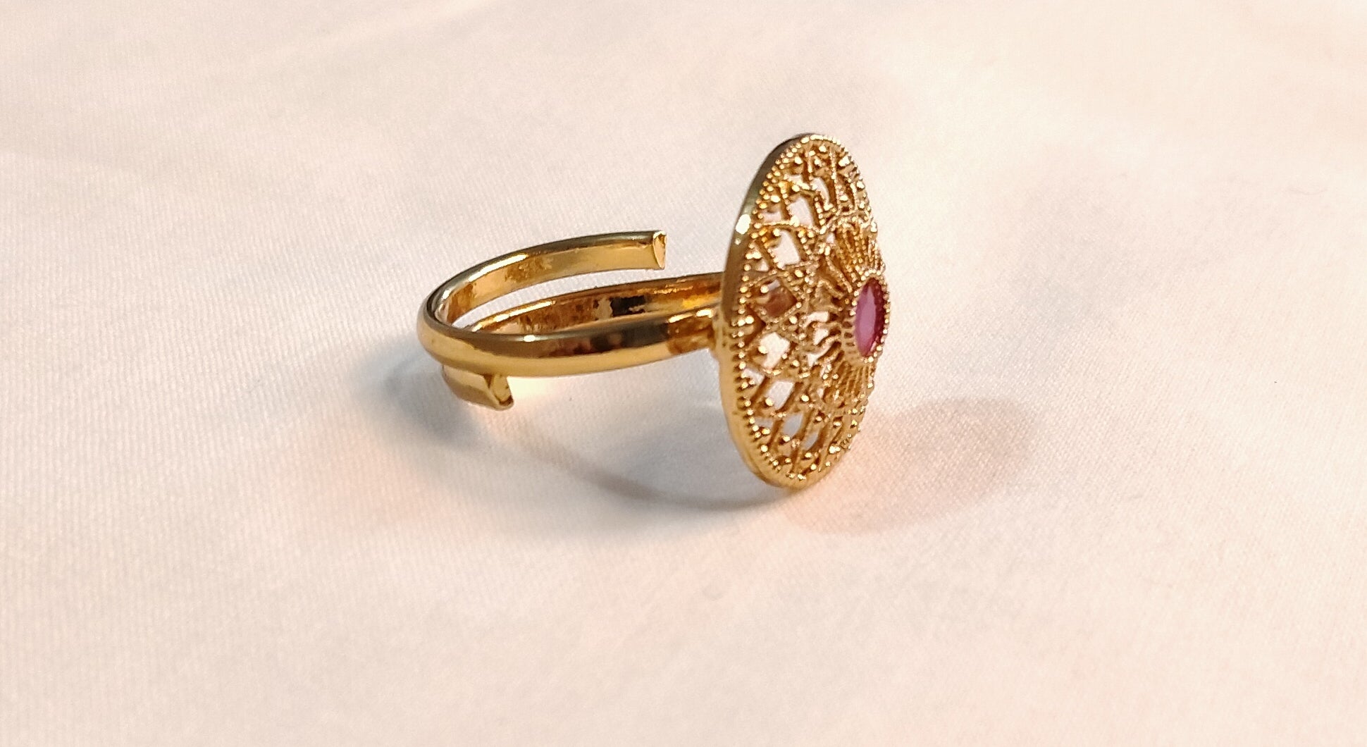 Madhubala Handcrafted Ruby Filigree Polki Gold Ring Roz Jewellers.