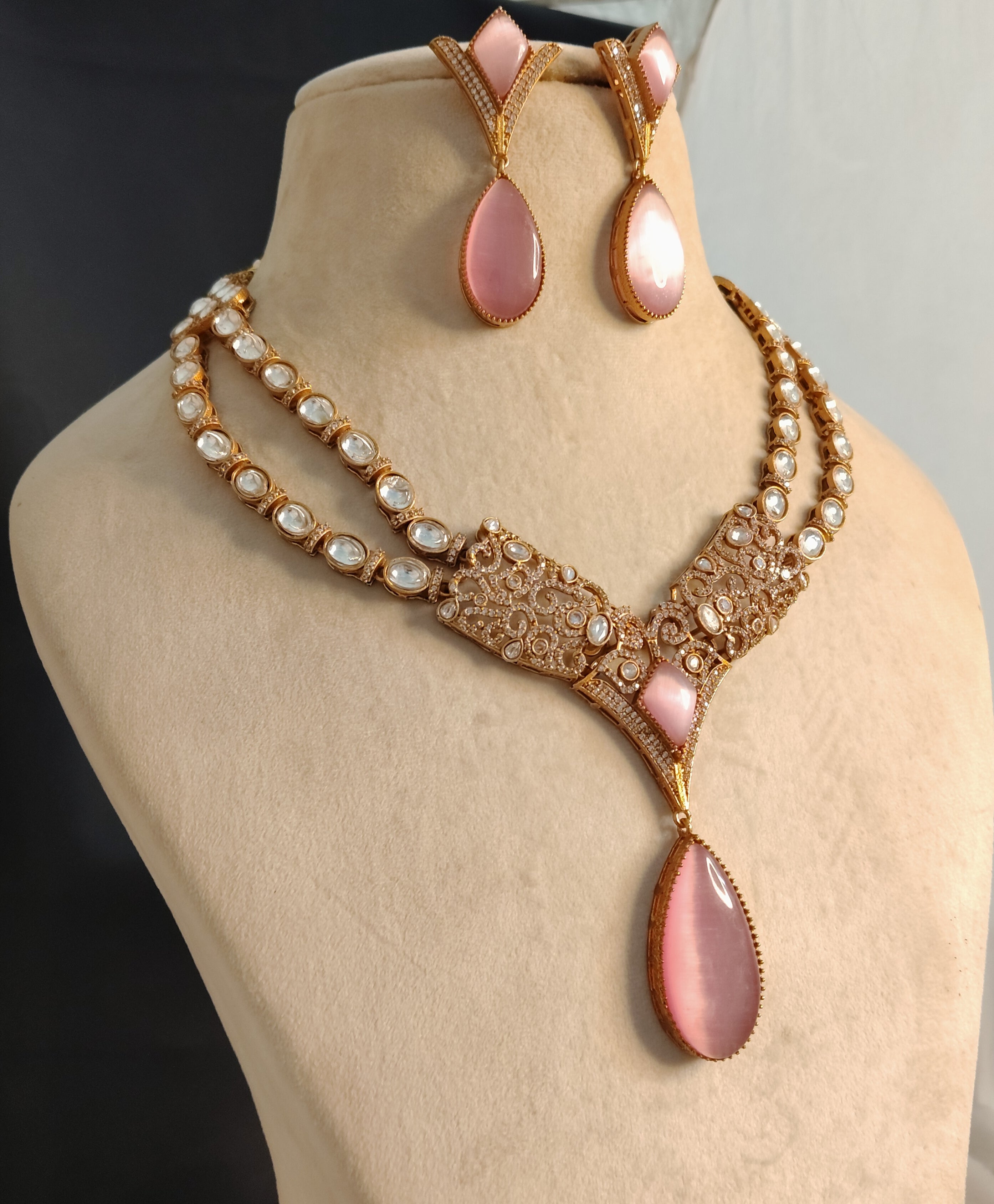 Bilqis Pakistani Handmade Blush Pink Kundan Teardrop Necklace Set Roz Jewellers.