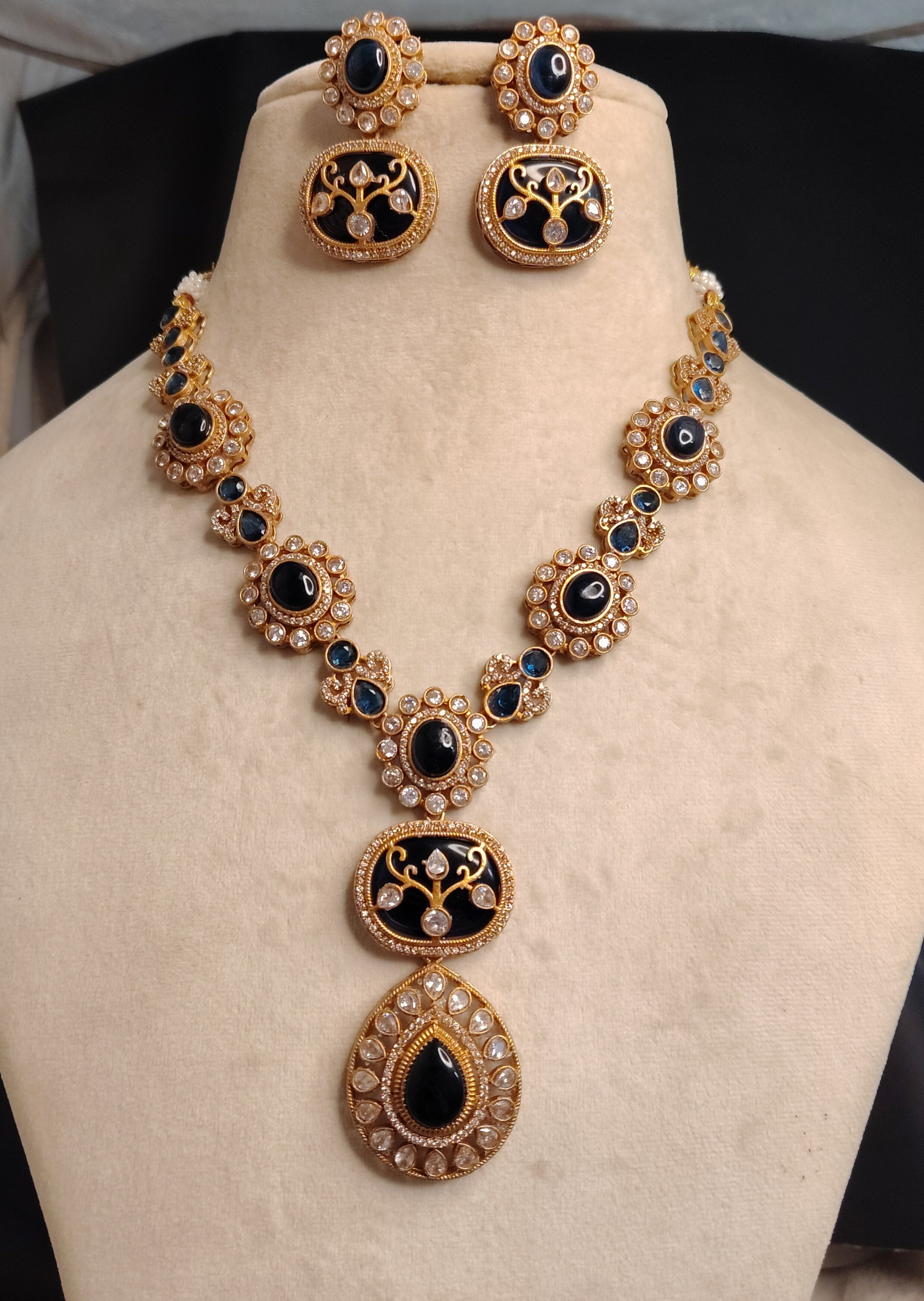 Anam Dark Blue Kundan Wedding, Reception Necklace Set Roz Jewellers.