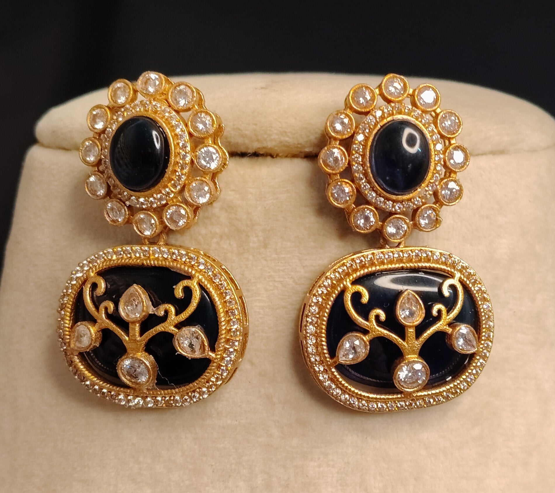 Anam Dark Blue Kundan Wedding, Reception Necklace Set Roz Jewellers.