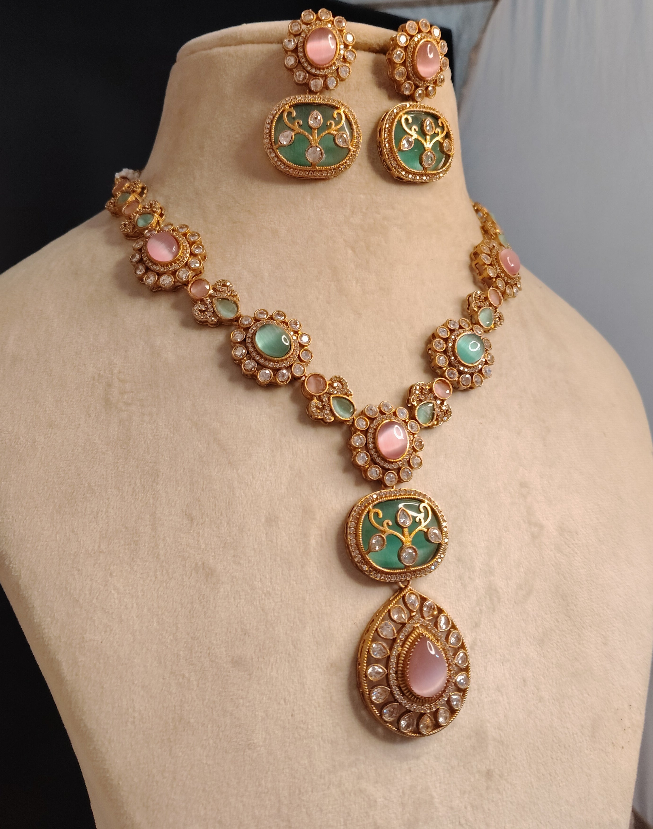 Liyana Pakistani Blush Pink and Mint Green Pastel Necklace Set Roz Jewellers.