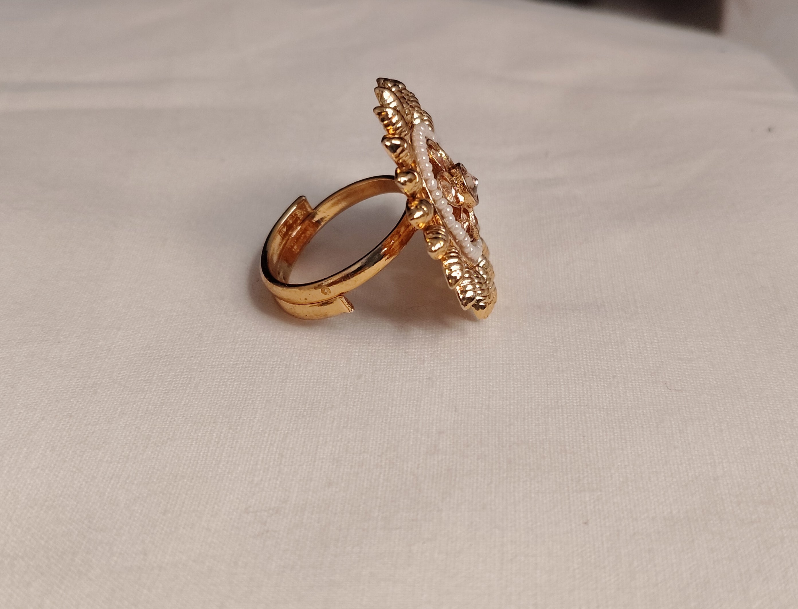 Nayla Traditional Indian Wedding Ring of Polki Gold Roz Jewellers.