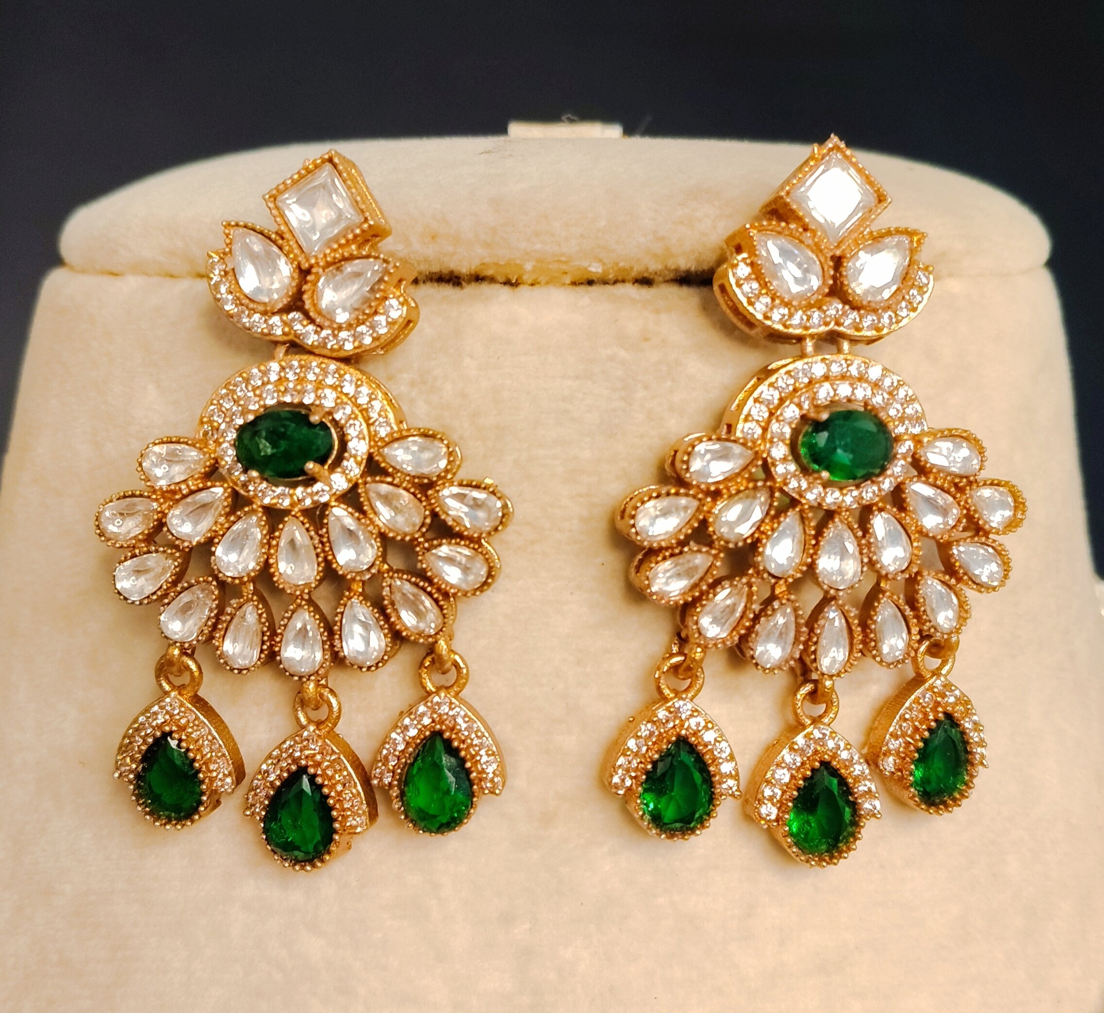 Zoya Wedding Jewelry  Kundan Moissanite Stone Necklace Earrings Jewelry Party Wear Bridal Set Roz Jewellers