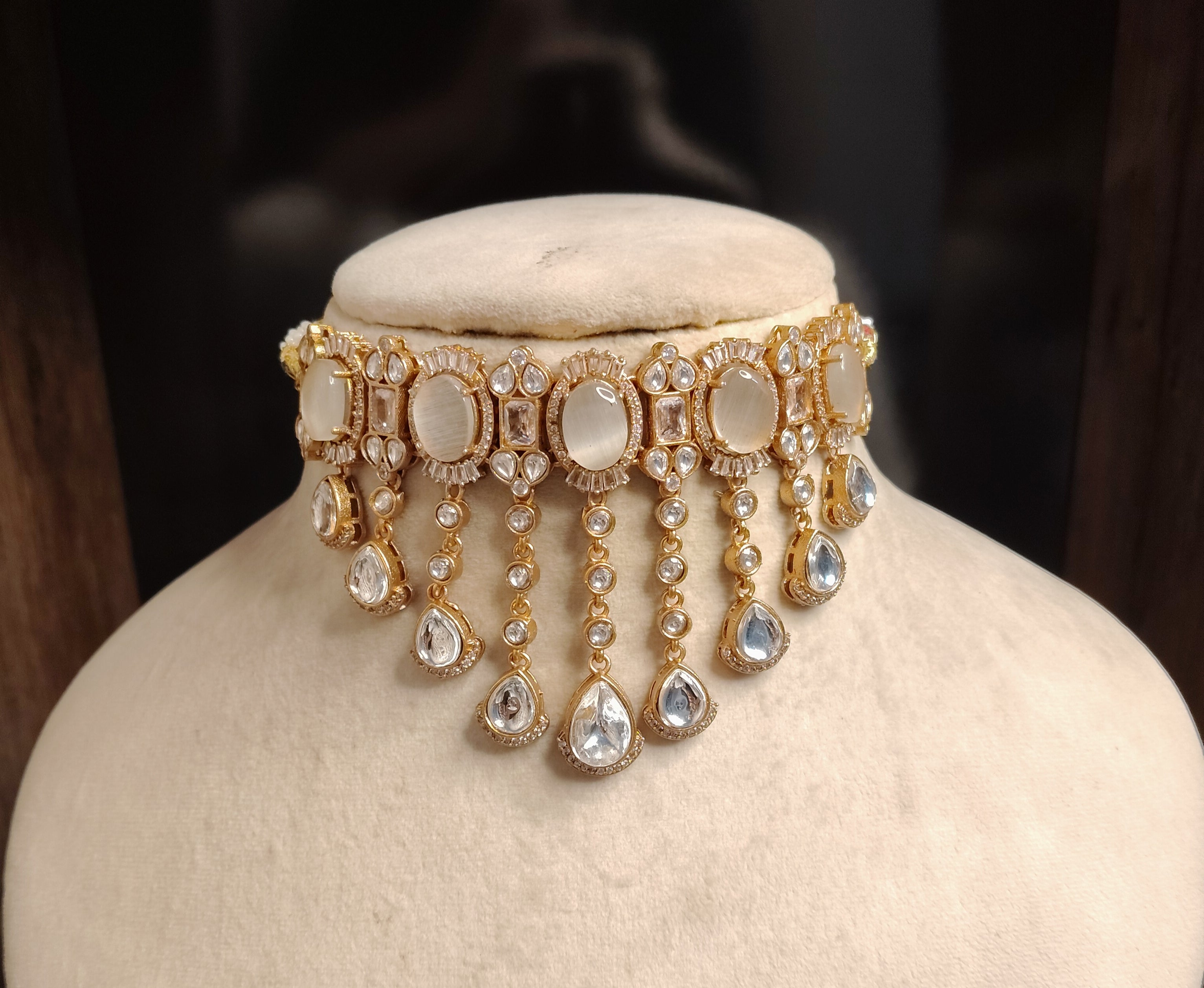 Jannat Pakistani Bridal Kundan Choker Necklace Set with Matching Earrings ROZ Jewellers.