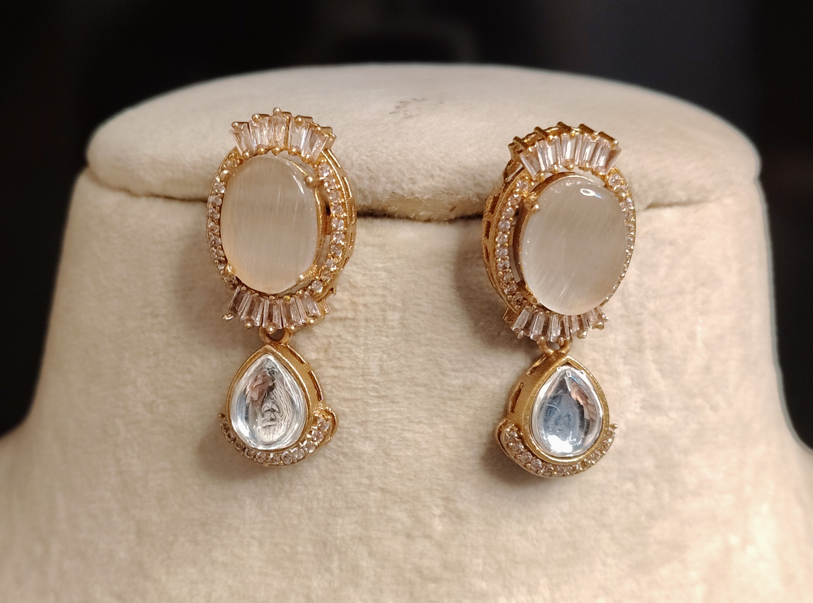 Jannat Pakistani Bridal Kundan Choker Necklace Set with Matching Earrings ROZ Jewellers.