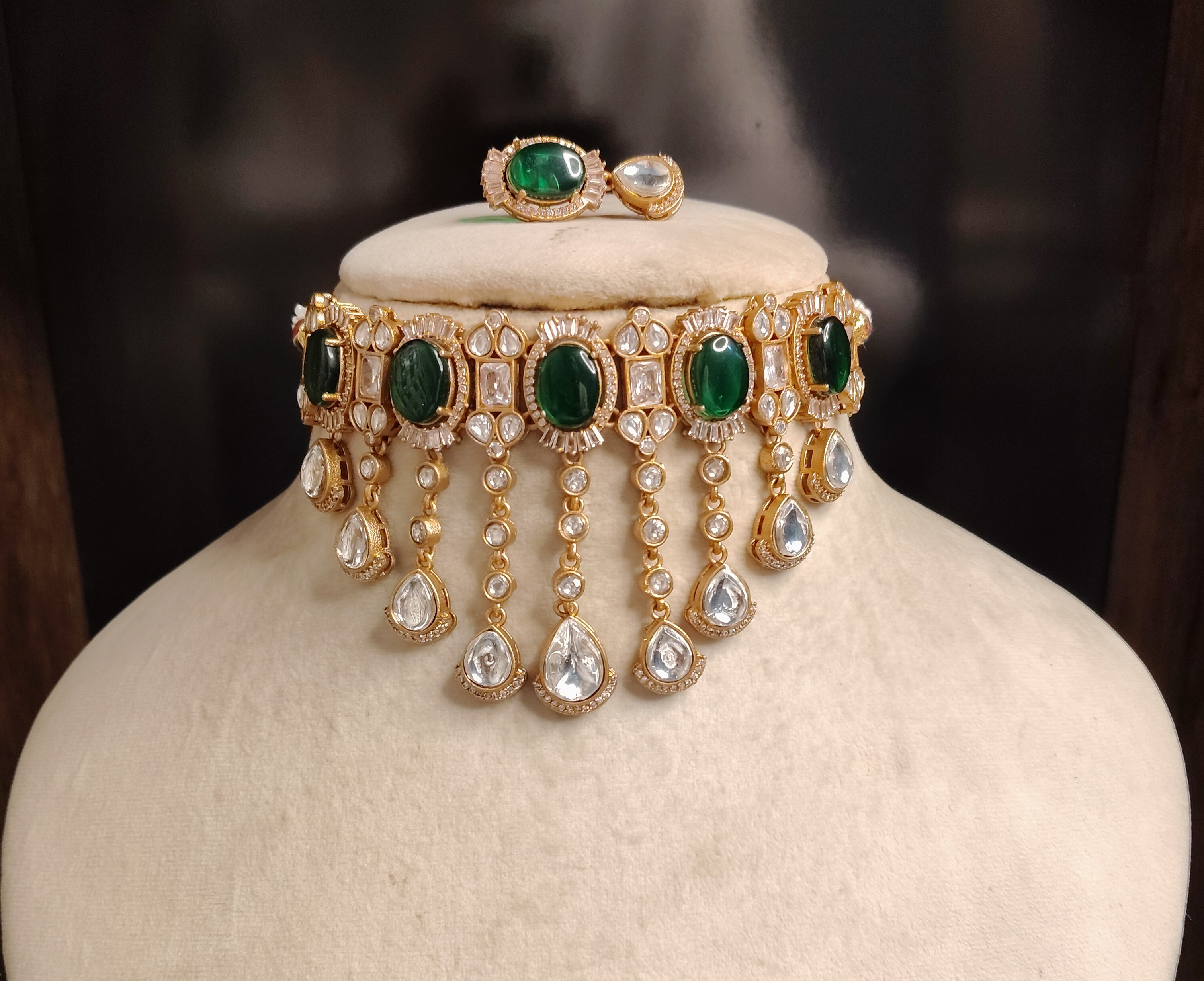 Firdaus Pakistani Wedding Jewelry Kundan Choker Necklace Set with Matching Earrings ROZ Jewellers.