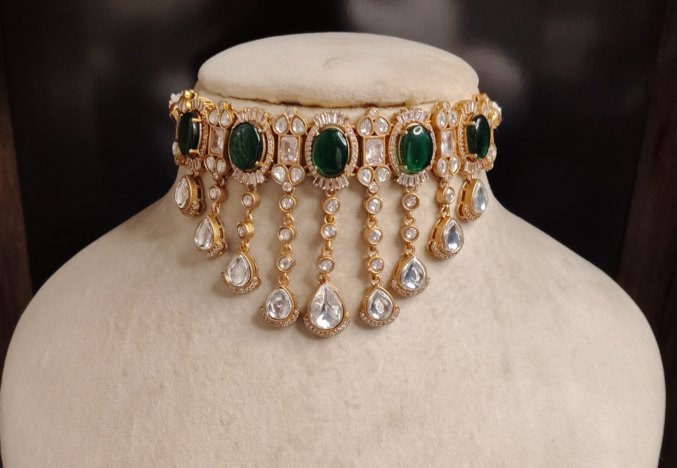 Firdaus Pakistani Wedding Jewelry Kundan Choker Necklace Set with Matching Earrings ROZ Jewellers.