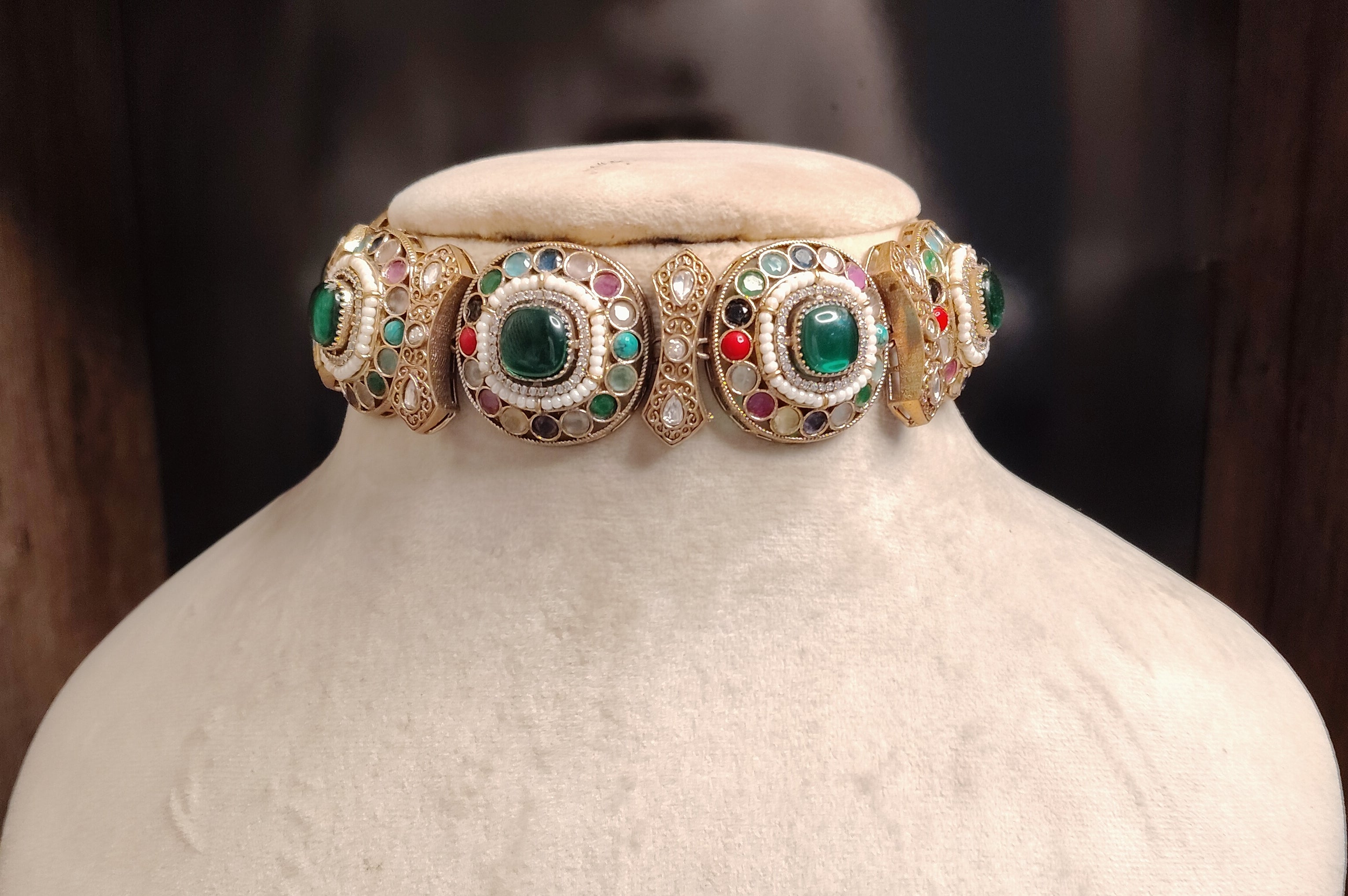 Nafisa Pakistani Emerald Green Royal Kundan Choker Set Roz Jewellers.