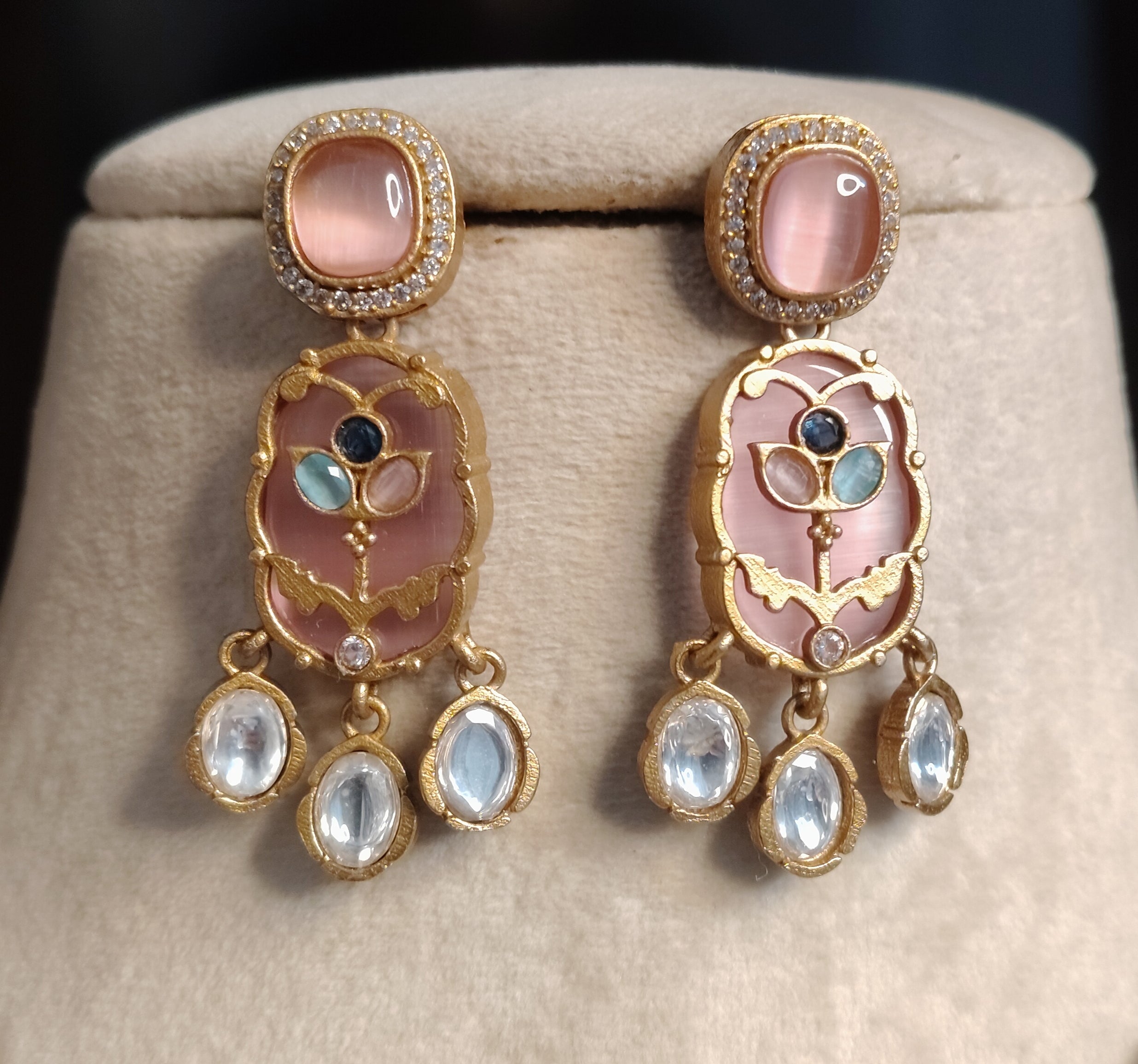 Mahveen Blush Pink Floral Kundan Inlay Necklace Set Roz Jewellers.