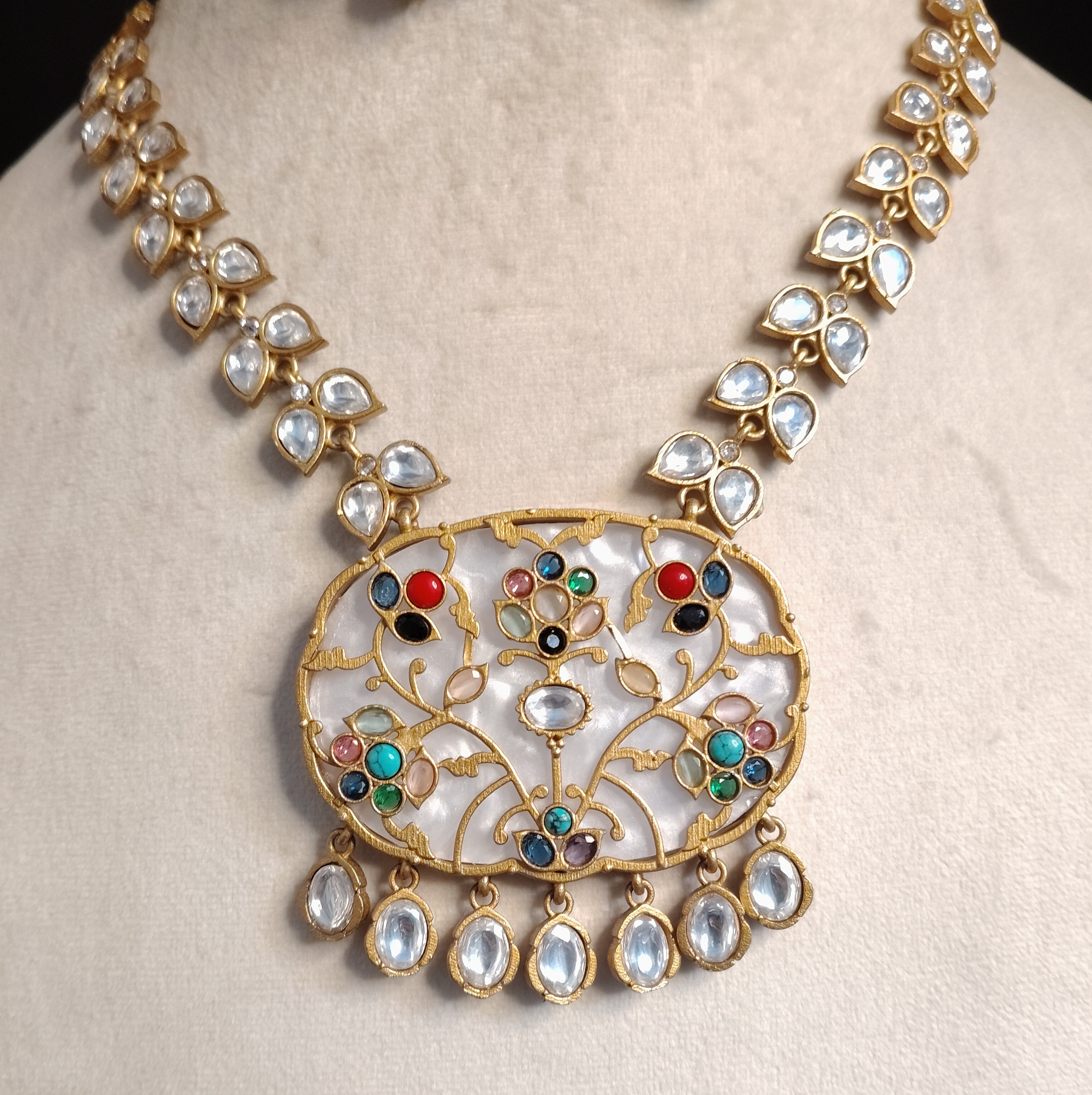 Zimal White Heritage Kundan Inlay Necklace Set Roz Jewellers.