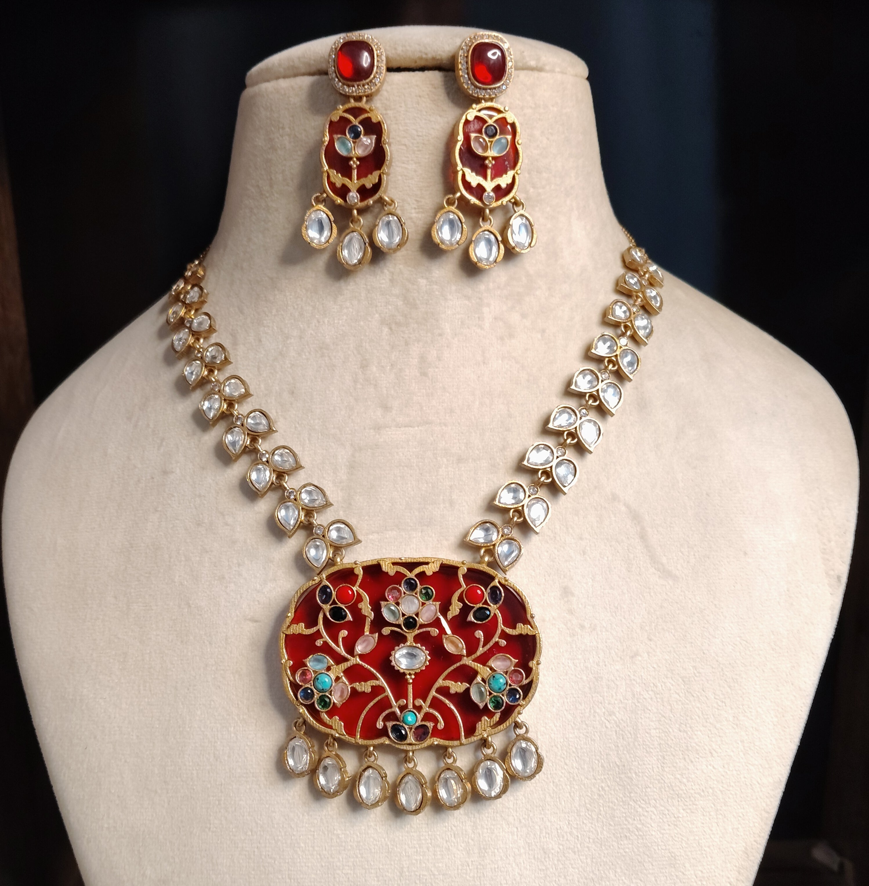Meherunisa Royal Ruby Red Kundan Inlay Necklace Set Roz Jewellers.