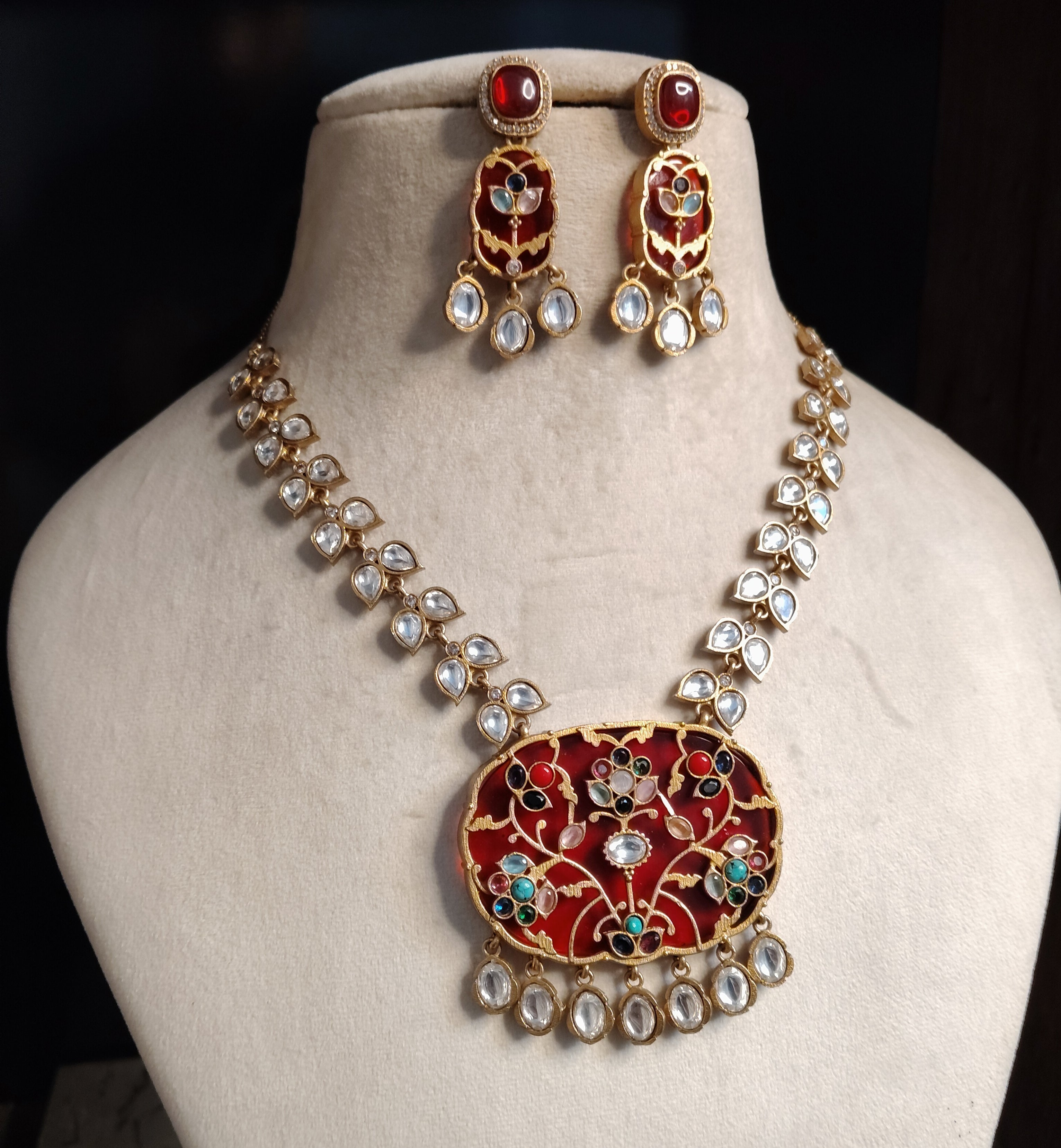 Meherunisa Royal Ruby Red Kundan Inlay Necklace Set Roz Jewellers.