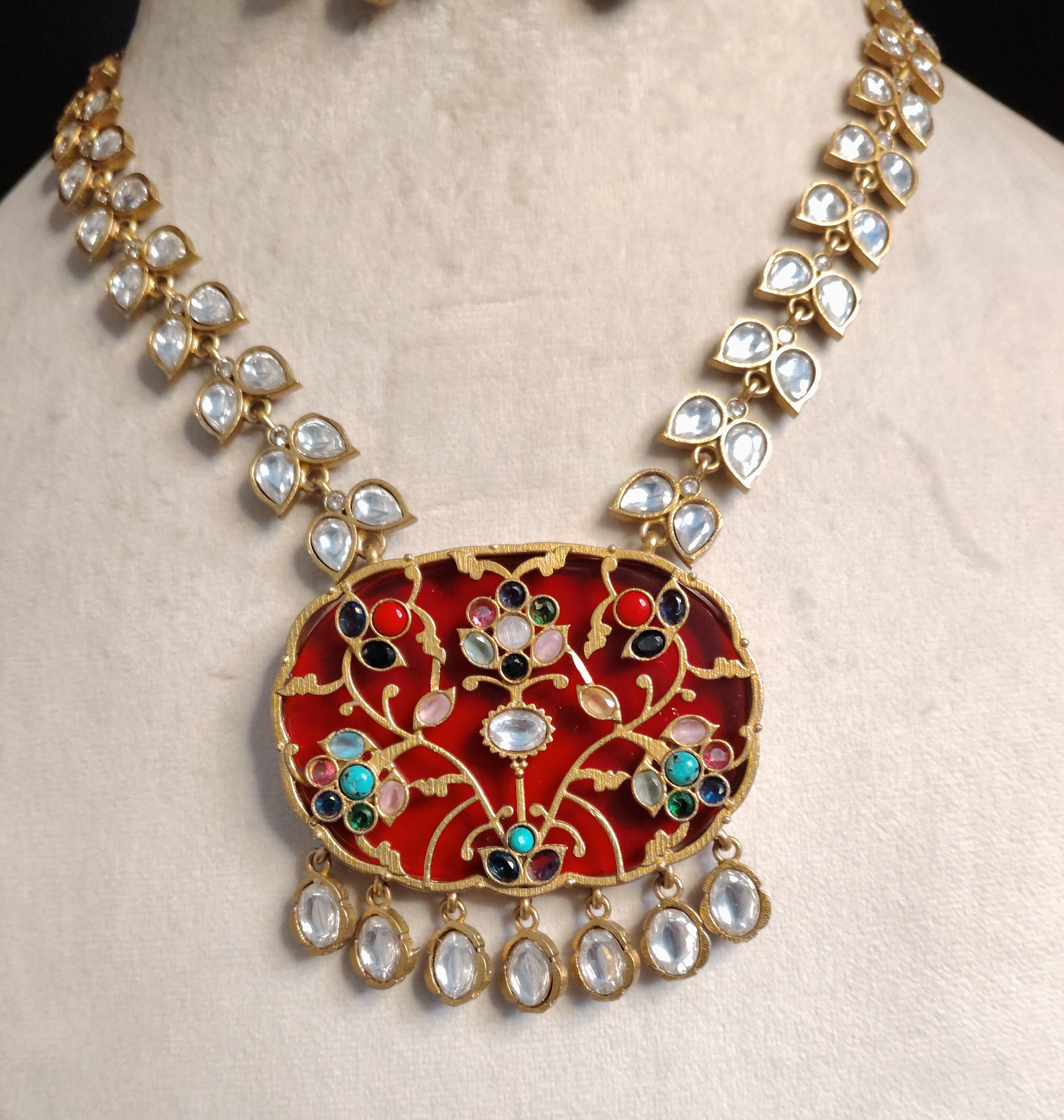 Meherunisa Royal Ruby Red Kundan Inlay Necklace Set Roz Jewellers.