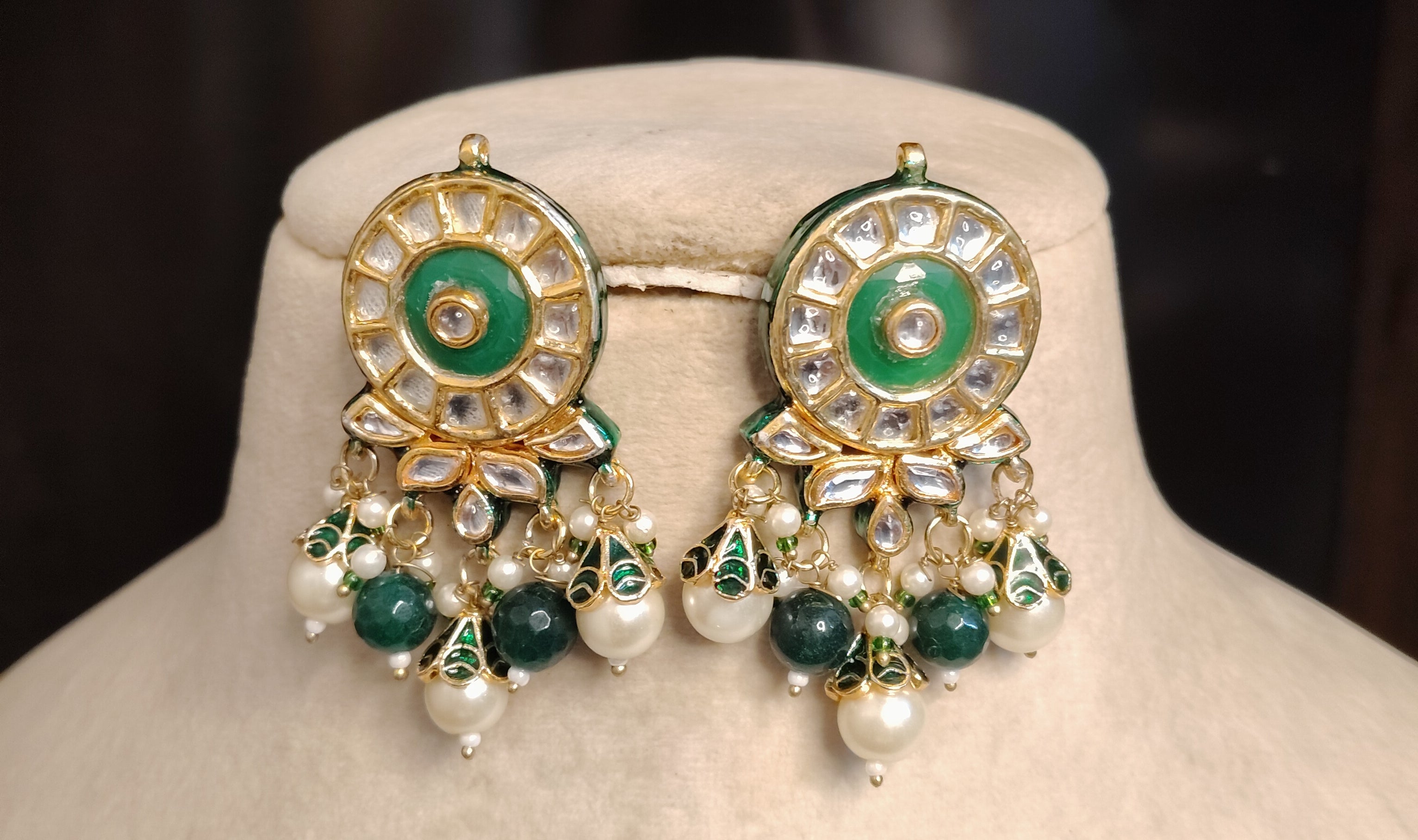 Traditional Green Kundan Necklace Set with Pearl Dangling Beads Roz jewellers