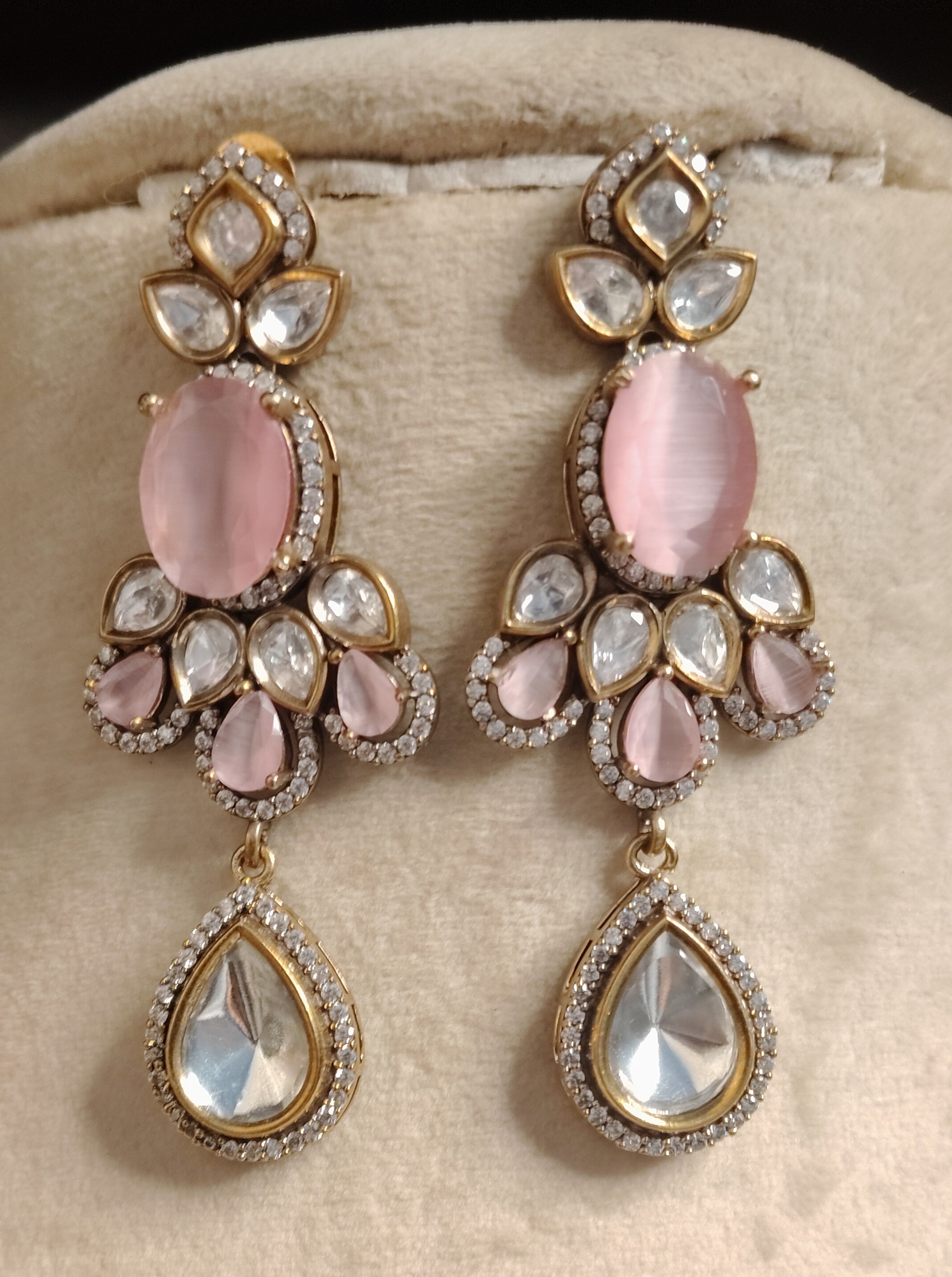 Safiya Traditional Pink Stone Kundan Necklace Set Roz Jewellers.