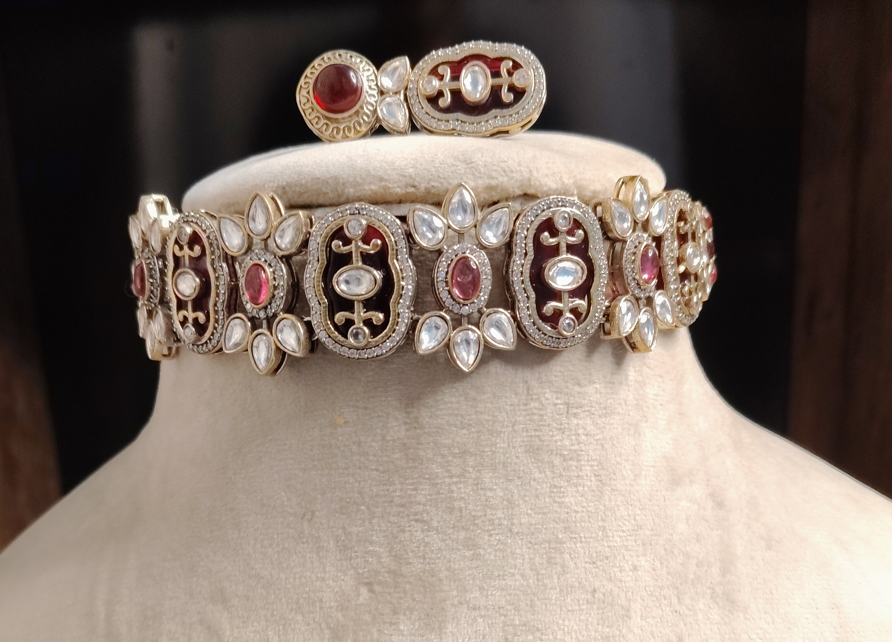 Nisha Traditional Ruby Red Kundan Choker Set With Matching Earring Roz Jewellers.