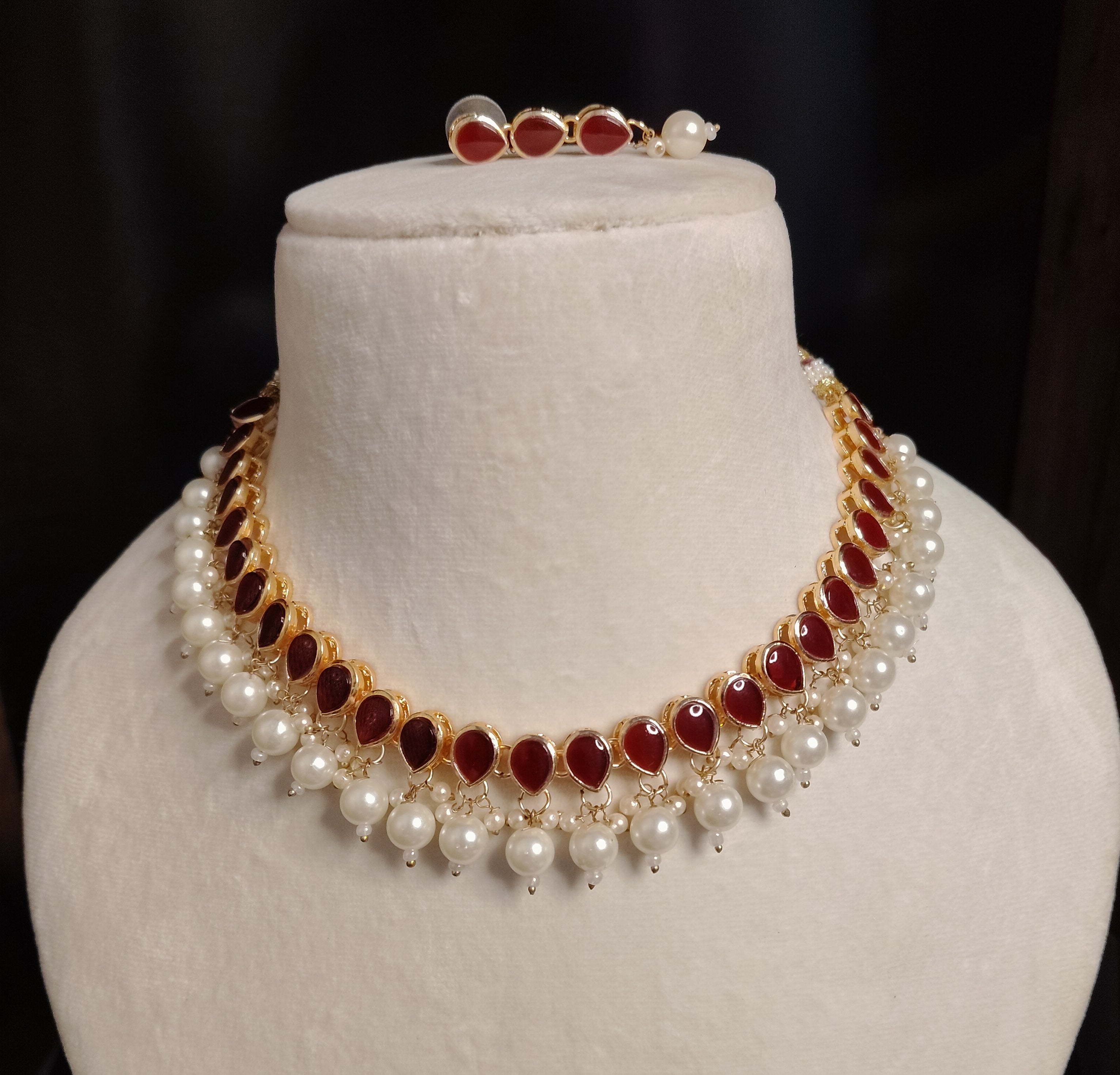Gold Plated Kundan Single Line Maroon Necklace Earrings Pearls Set Roz Jewellers