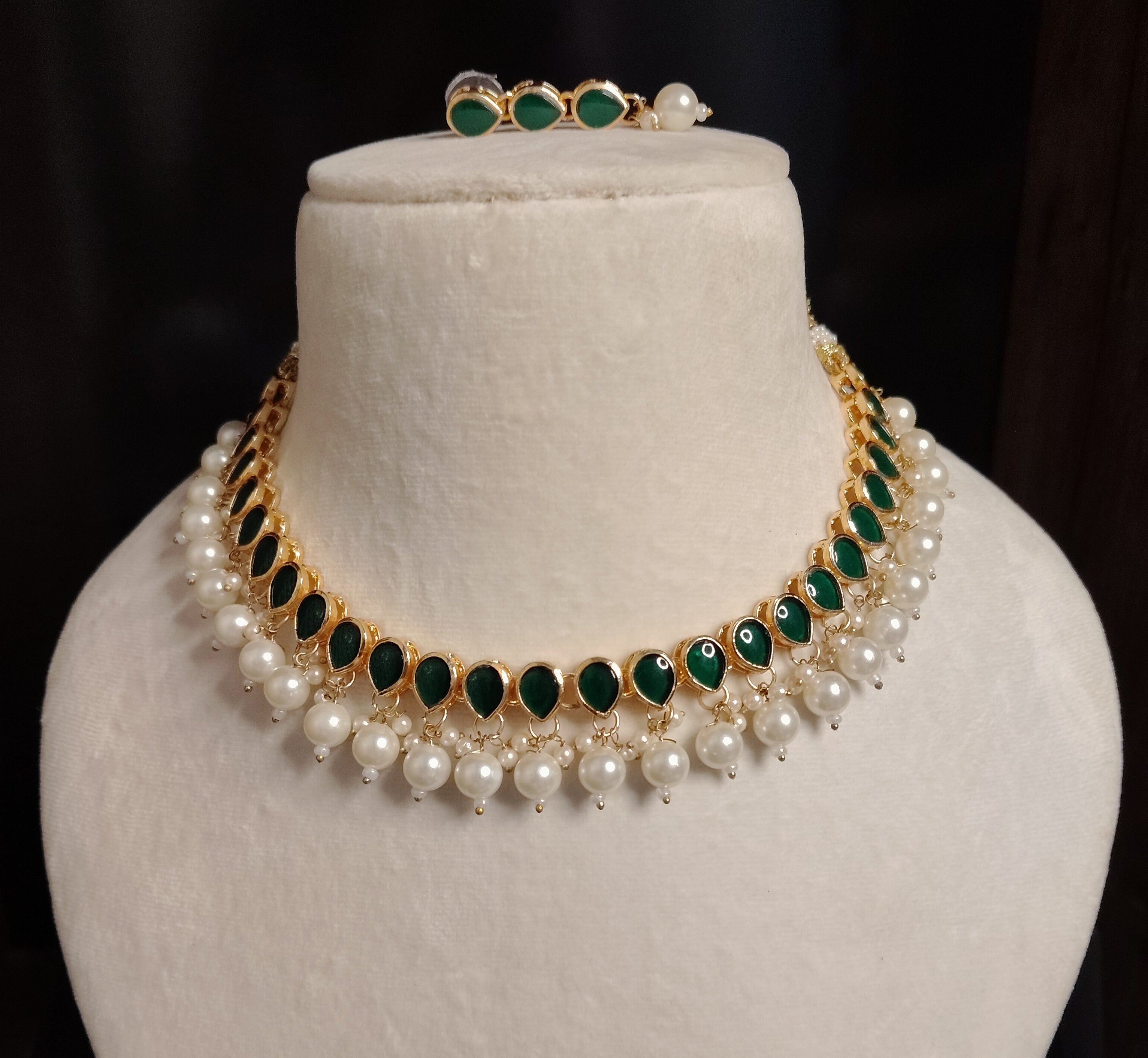 Gold Plated Kundan Green Stone Necklace Earrings Pearls Set Roz Jewellers