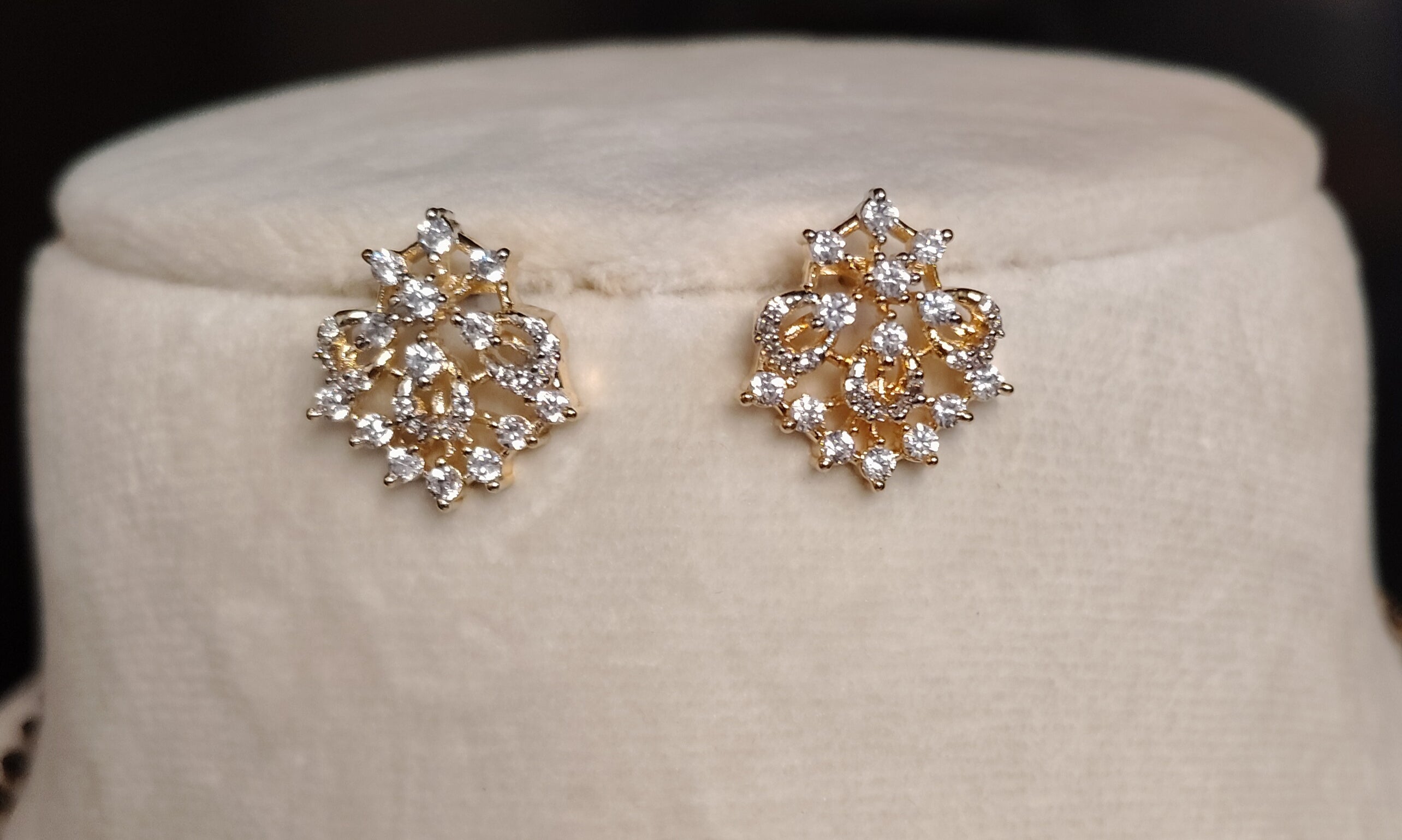 Aizaan Luxury AD Mangalsutra Necklace Roz Jwellers.