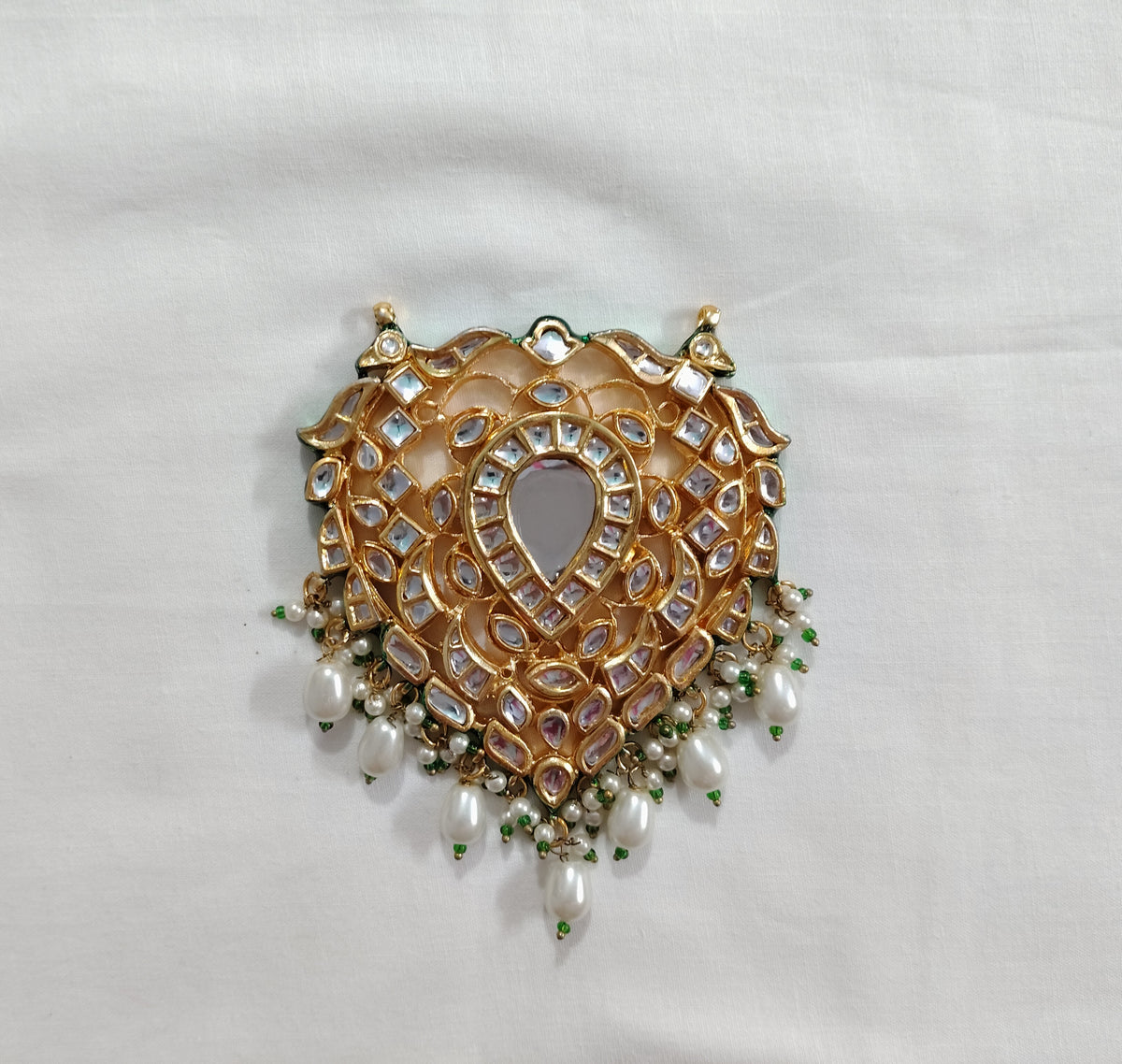 Elegant Stone Kundan Pendant with Adjustable Chain Artificial Jewellery