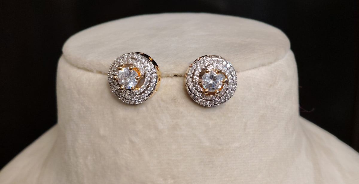 American Diamond AD Pendant Necklace Elegant Jewellery for Women Roz Jewellers.