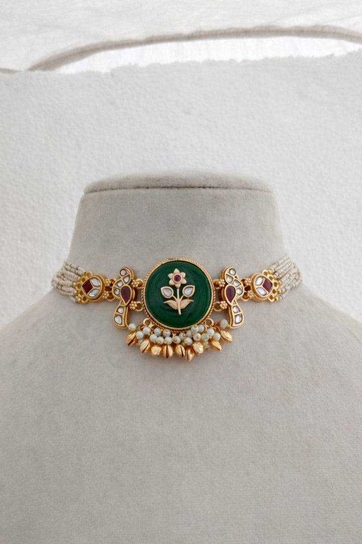 Regal Kundan Emerald Necklace Choker Set Roz Jewellers,.